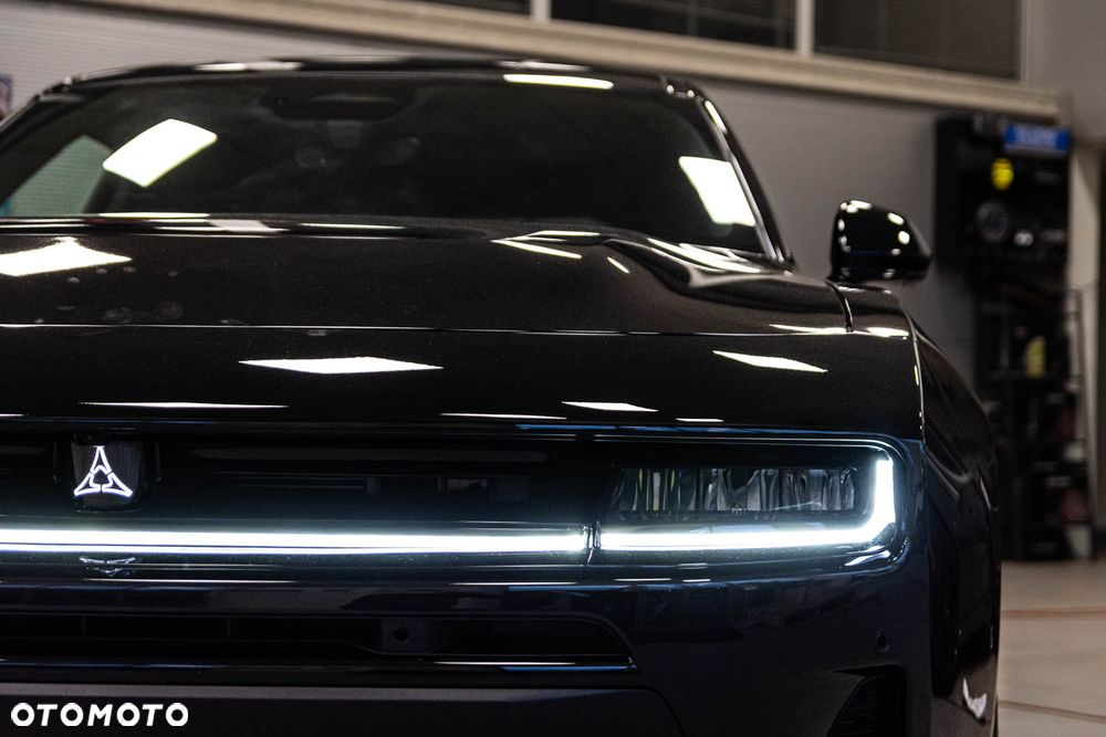 Dodge Charger - 7