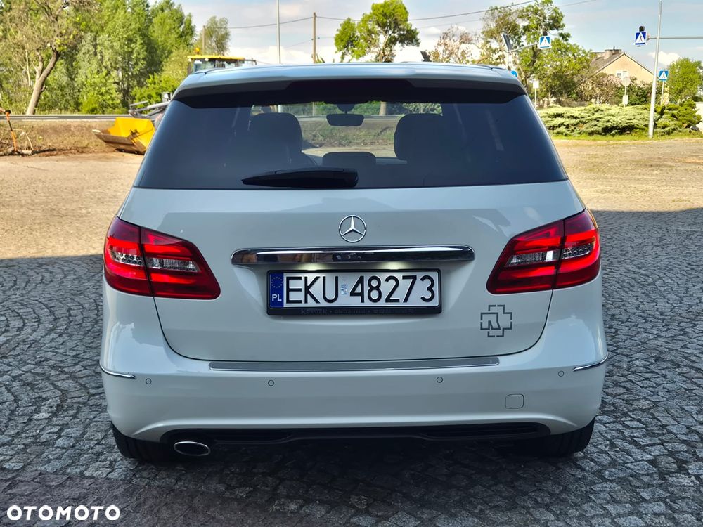 Mercedes-Benz Klasa B 180 CDI (BlueEFFICIENCY) - 9