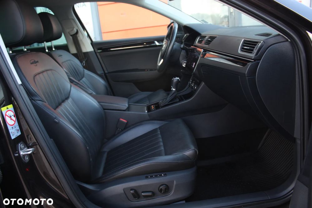 Skoda Superb 2.0 TDI 4x4 L&K DSG - 7