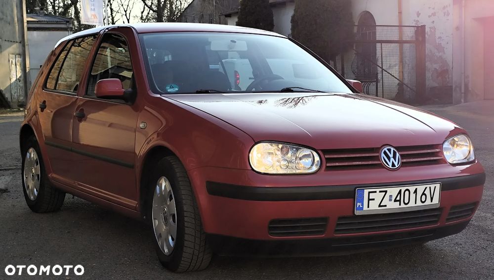 Volkswagen Golf 1.6 Basis - 6