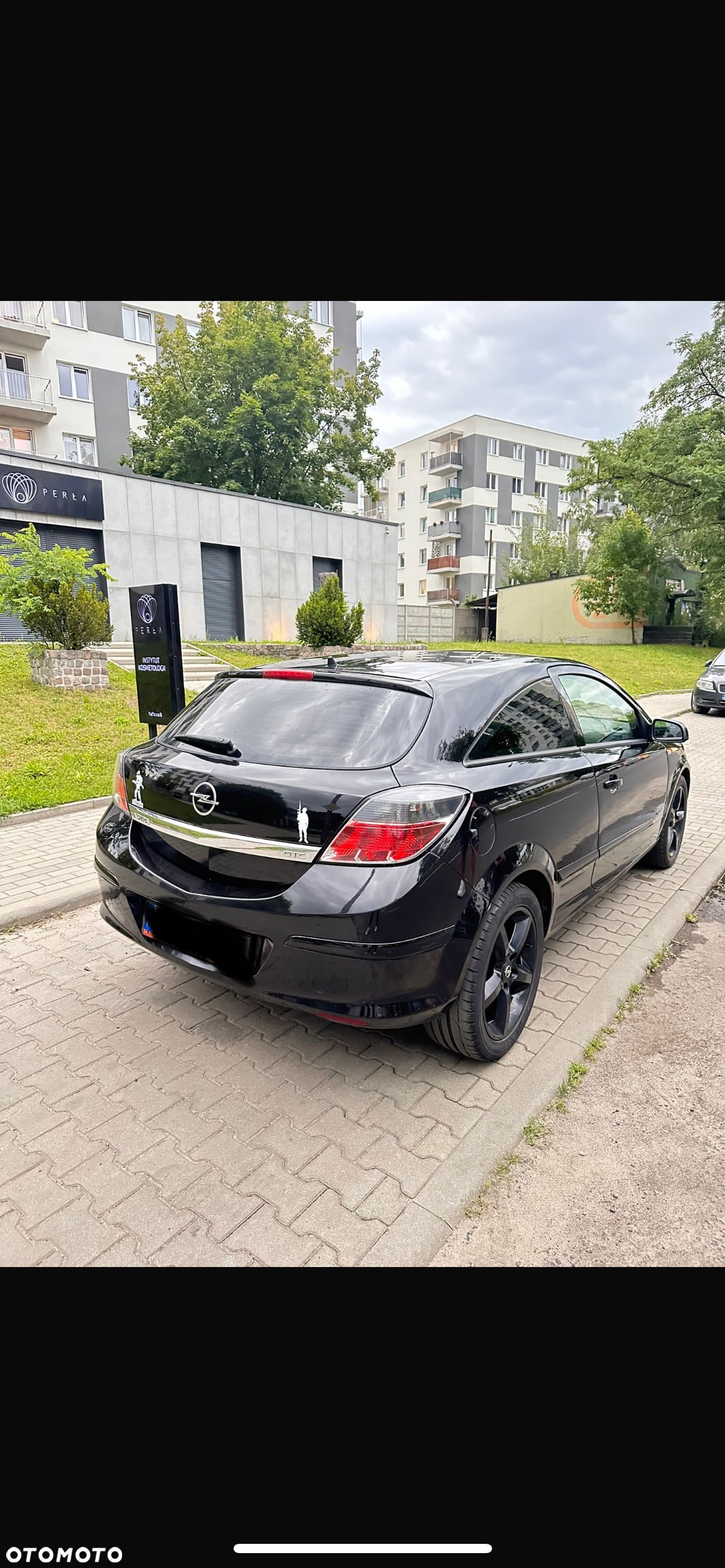 Opel Astra GTC 1.8 Cosmo - 2