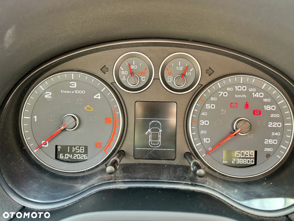 Audi A3 Sportback 1.6 TDI DPF Ambiente - 12