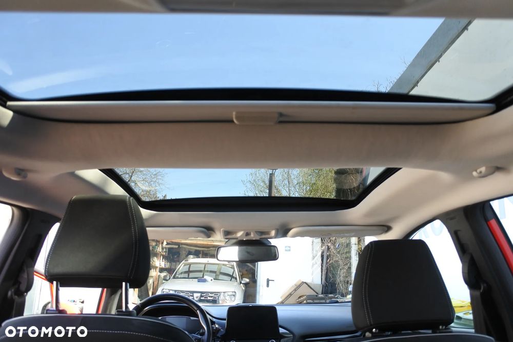 Ford Fiesta 1.0 EcoBoost S&S TITANIUM X - 14