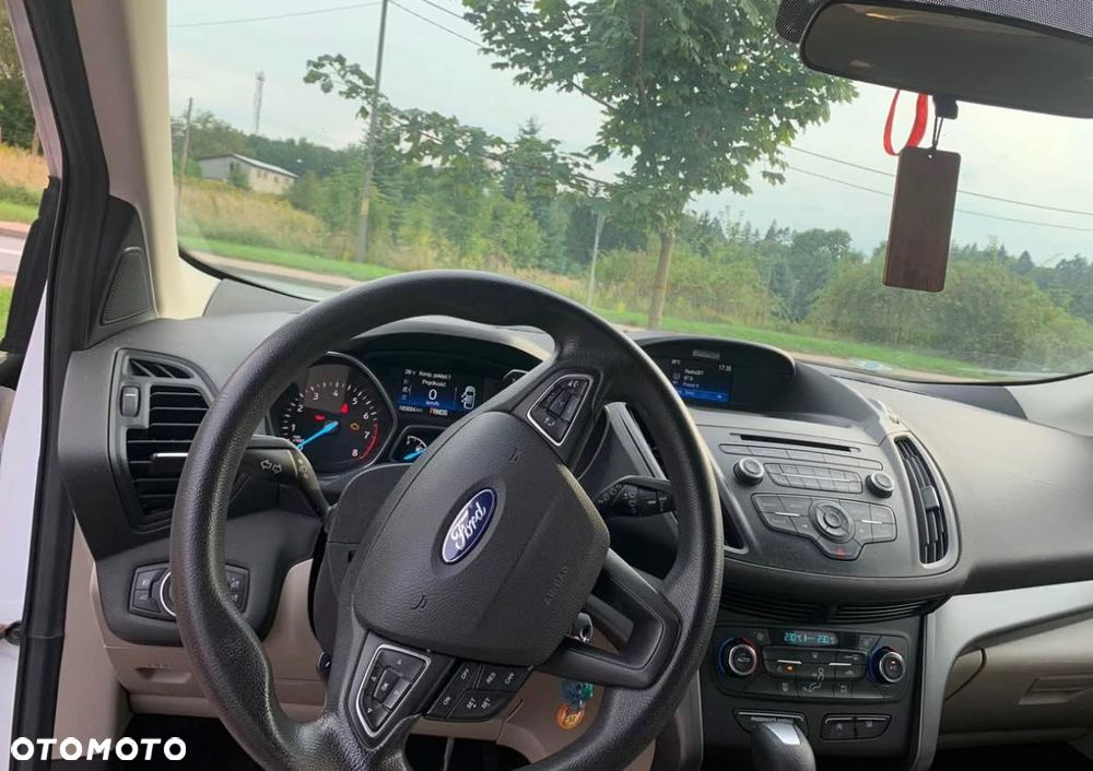 Ford Escape - 7