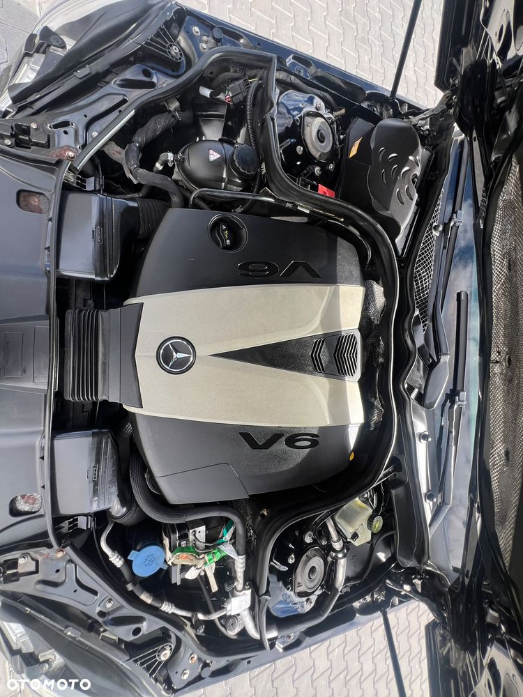 Mercedes-Benz Klasa E 350 BlueTEC 4-Matic Elegance - 29