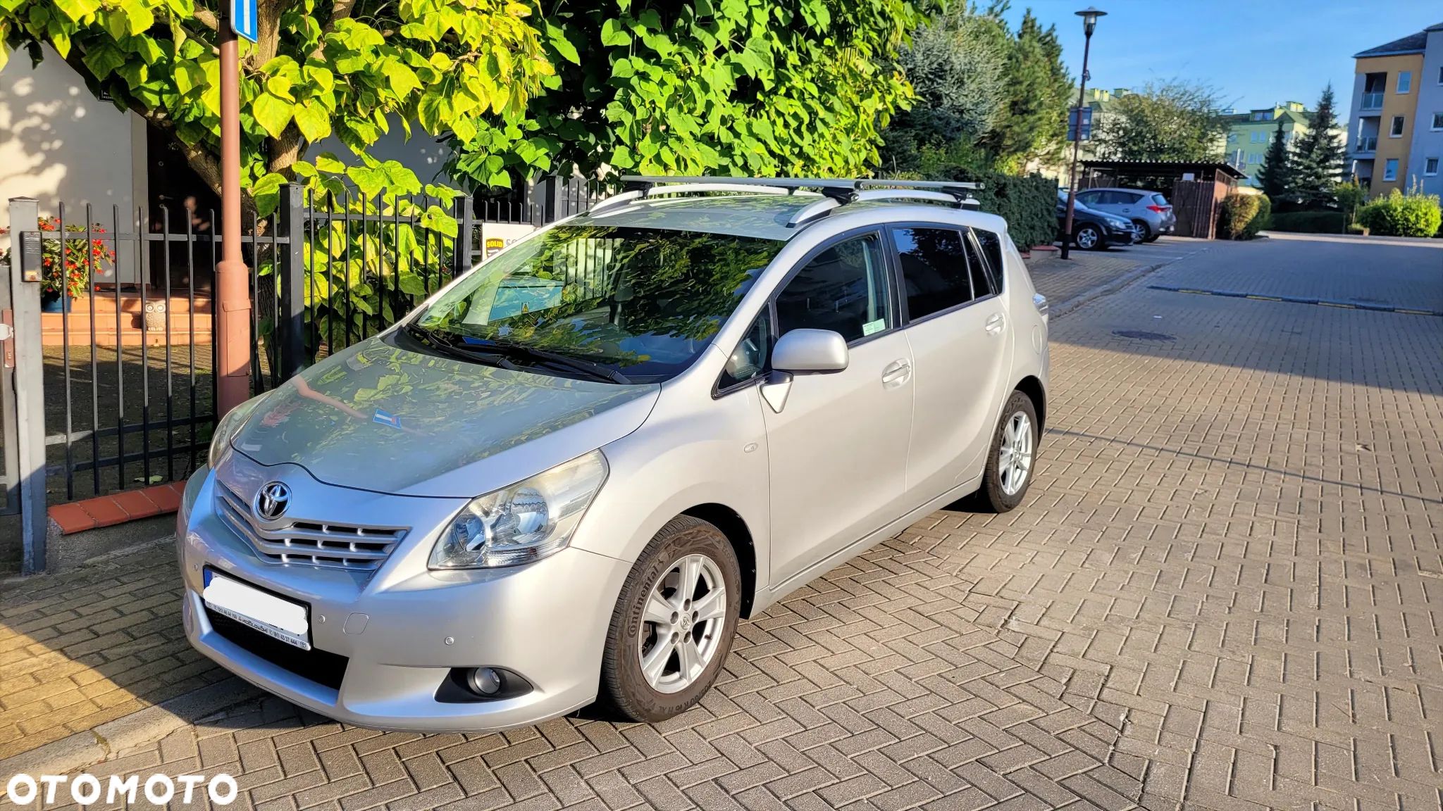 Toyota Verso 2.0 D-4D Luna 7os - 1