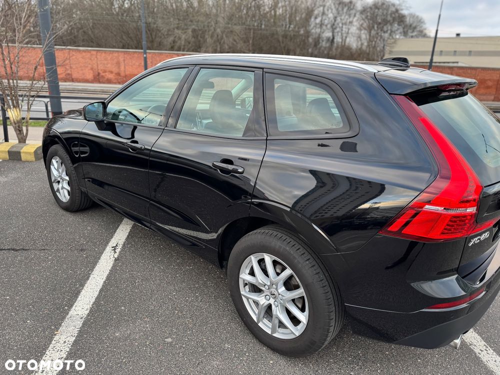 Volvo XC 60 T5 AWD Momentum Pro - 15