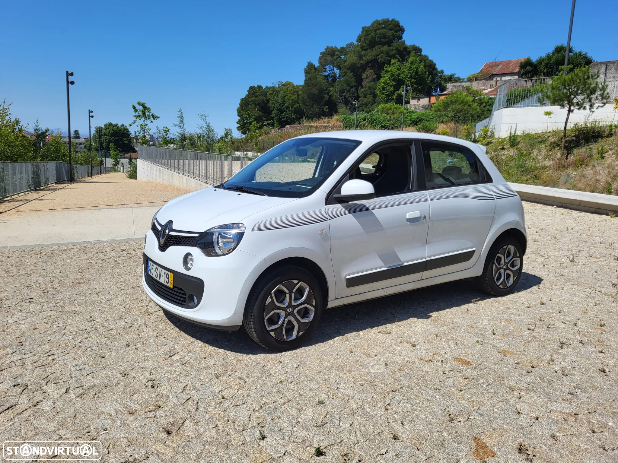 Renault Twingo 1.0 SCe Dynamique - 2