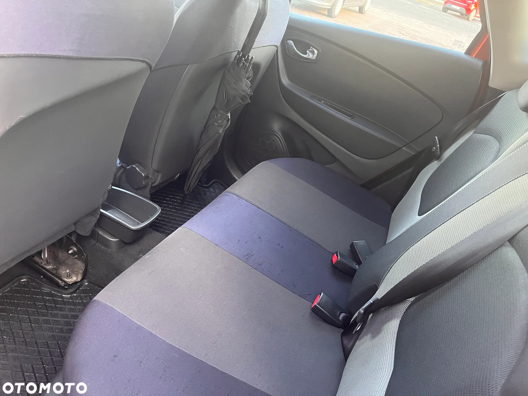 Renault Captur - 15