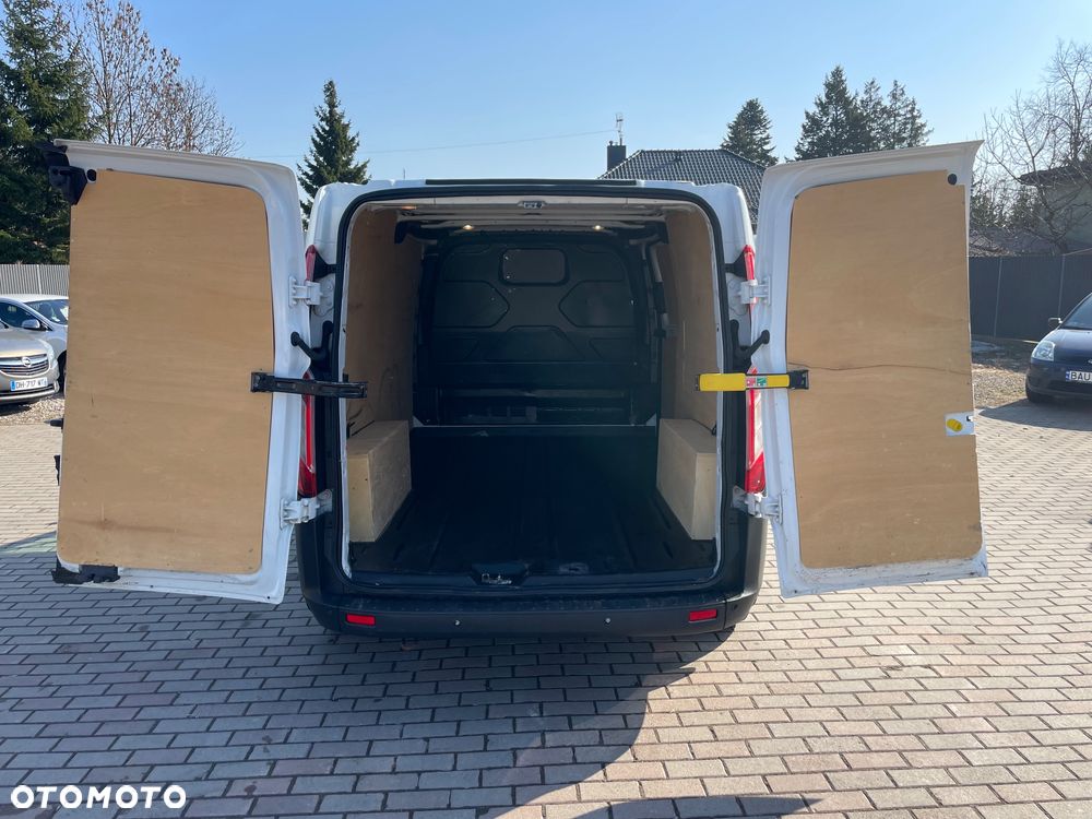 Ford Transit Custom - 17