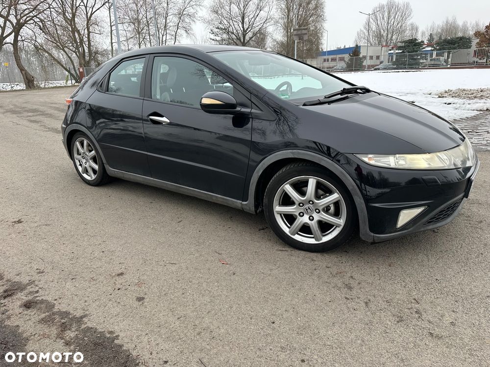 Honda Civic 1.8 Comfort - 22