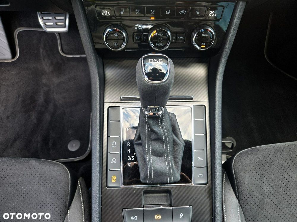 Skoda Superb 2.0 TSI Sportline DSG - 23