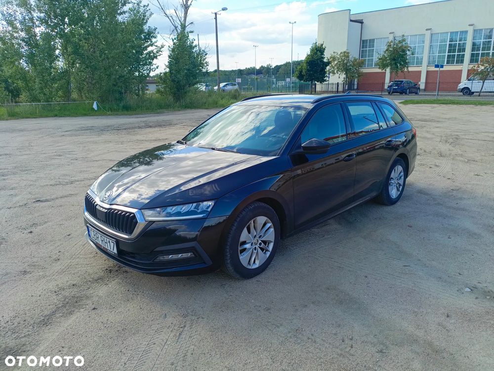 Skoda Octavia - 3