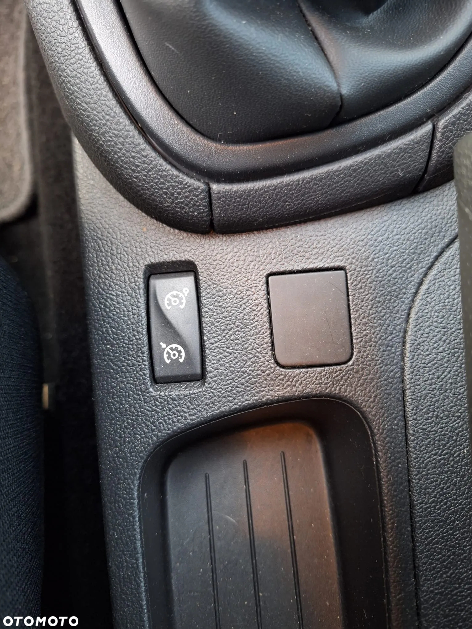 Renault Clio - 15