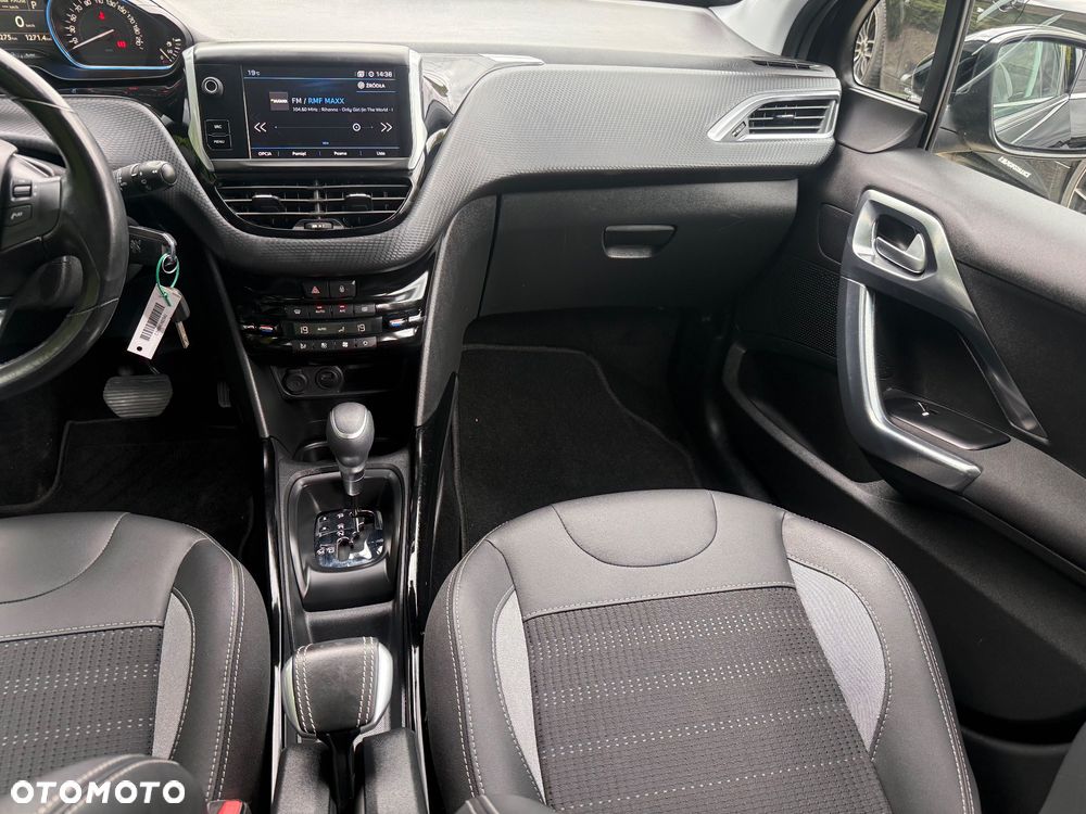 Peugeot 2008 PureTech 110 GPF Stop&Start EAT6 Active - 13