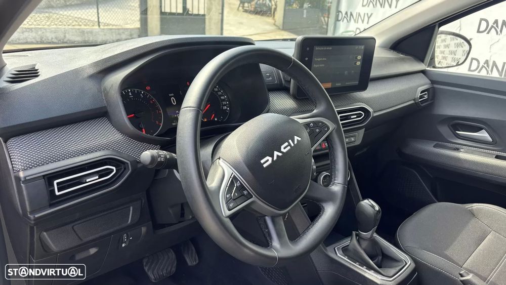 Dacia Sandero - 4