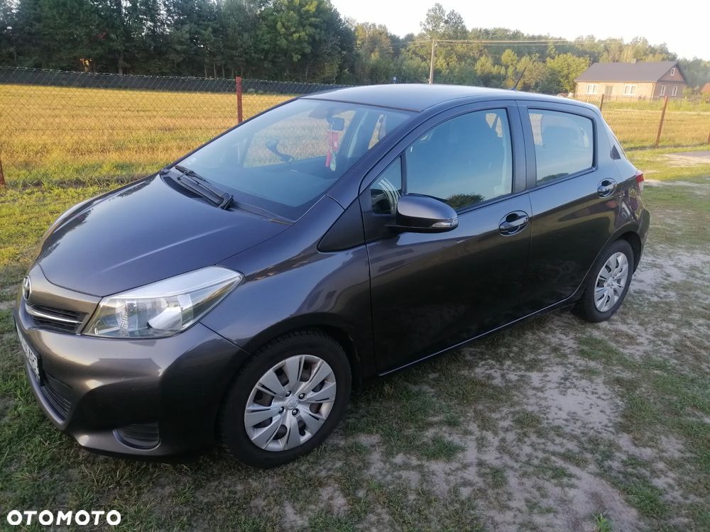 Toyota Yaris 1.4 D-4D Active - 6
