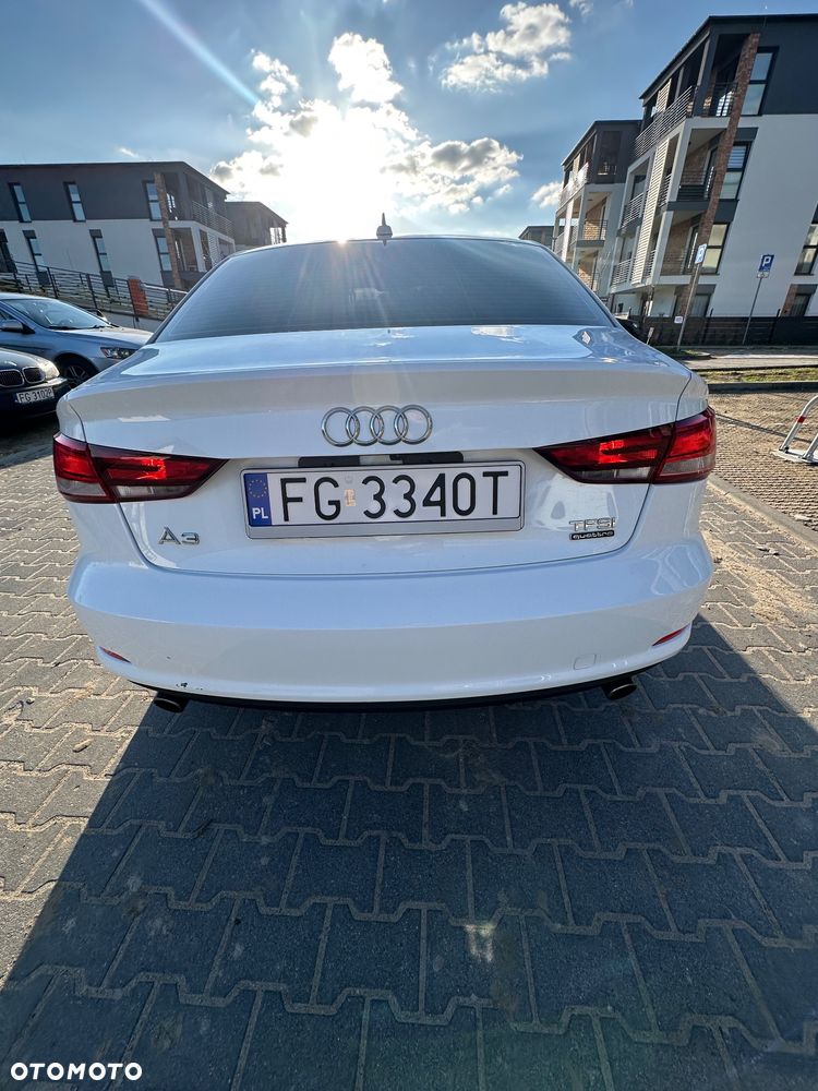 Audi A3 Limousine 2.0 TFSI quattro S tronic design - 2