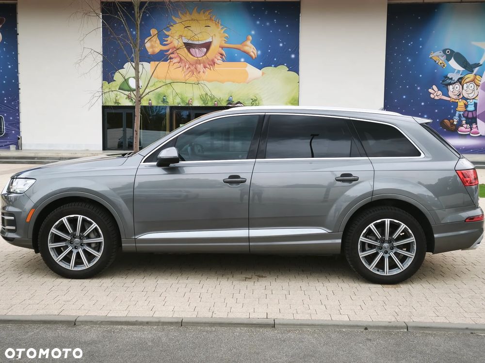 Audi Q7 - 4