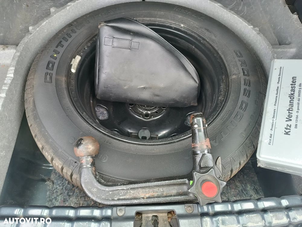 Dacia Duster dCi 110 FAP 4x4 Laureate - 8