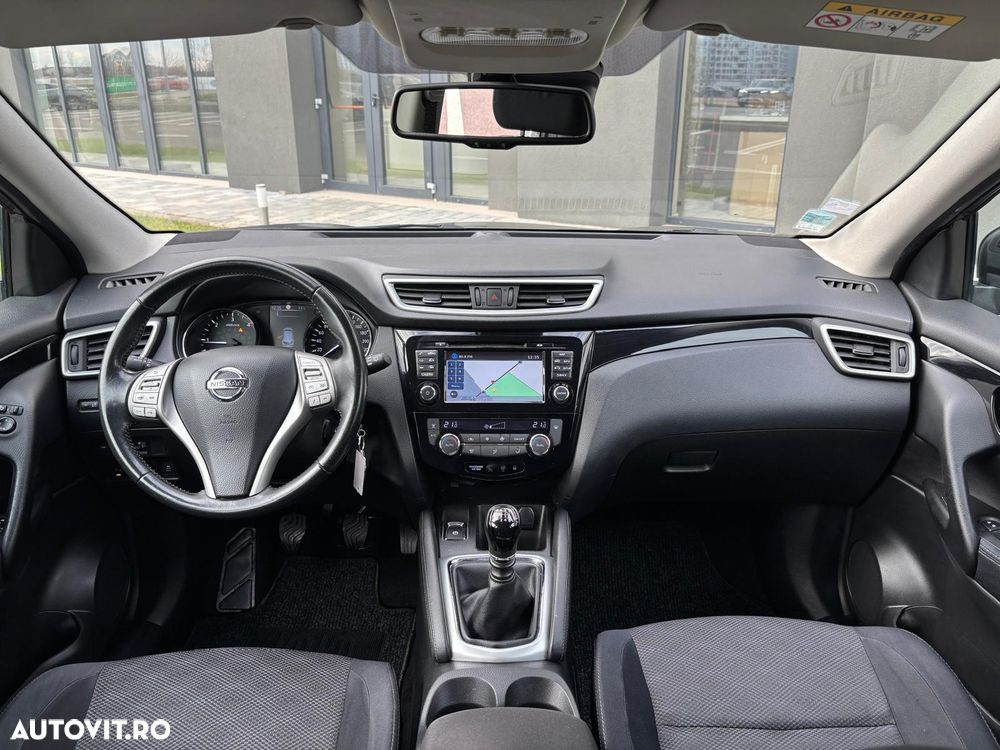 Nissan Qashqai 1.5 DCI TEKNA - 6