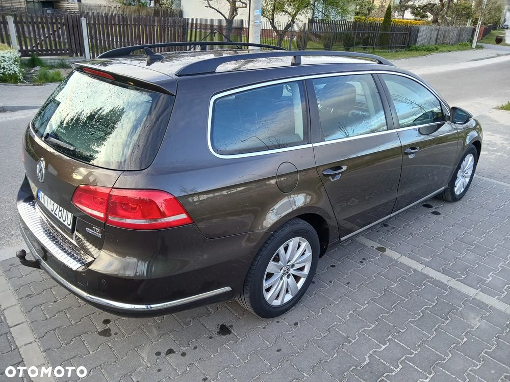 Volkswagen Passat 1.6 TDI Comfortline - 5