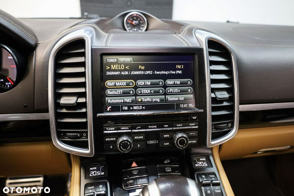 Porsche Cayenne S Diesel - 22
