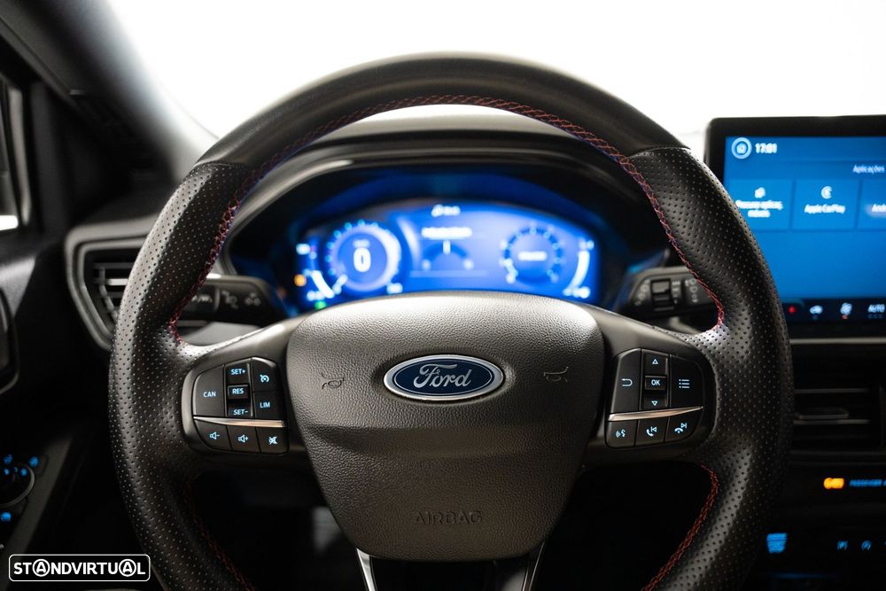 Ford Focus SW 1.0 EcoBoost ST-Line X - 21