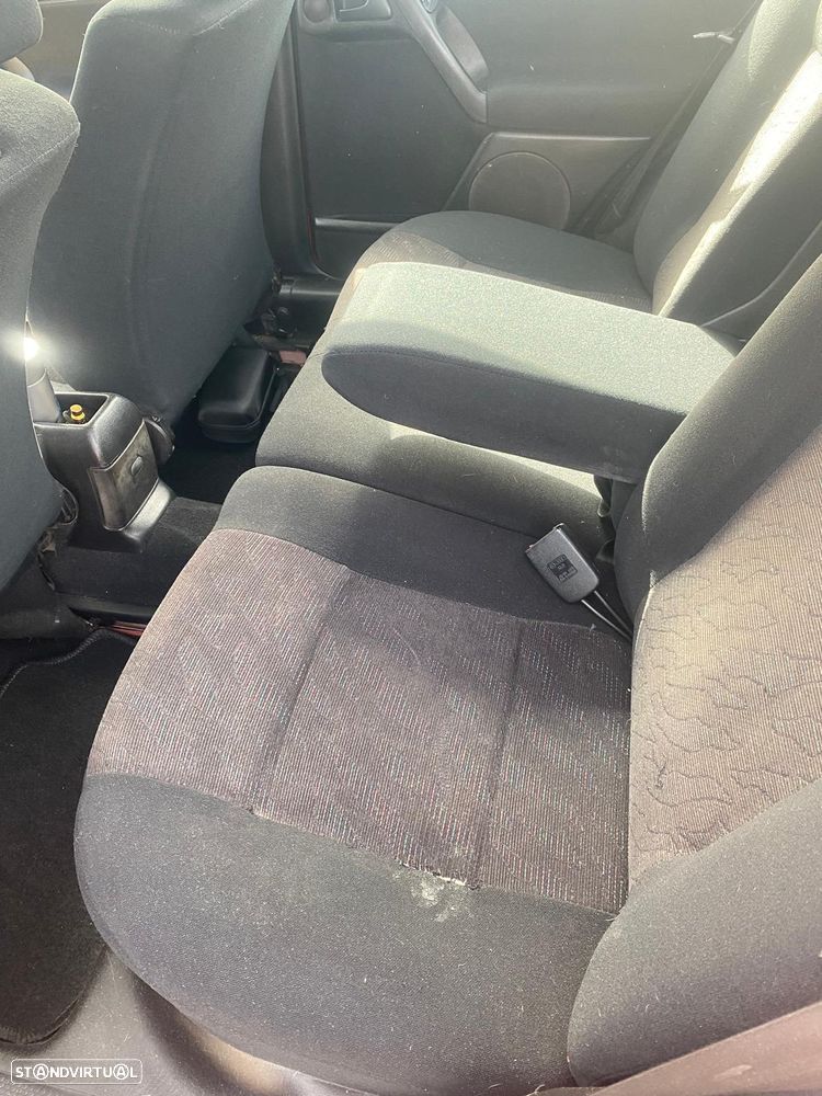 VW Vento 1.9 GT TDI - 8