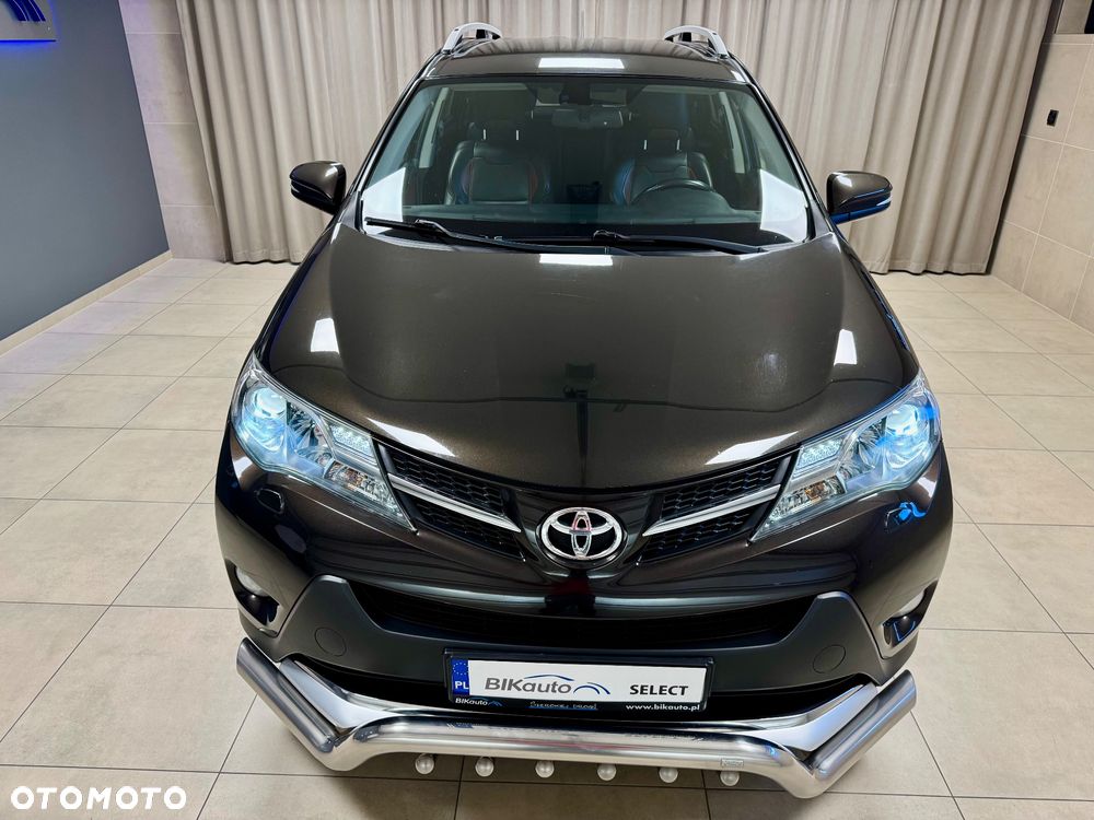 Toyota RAV4 - 11