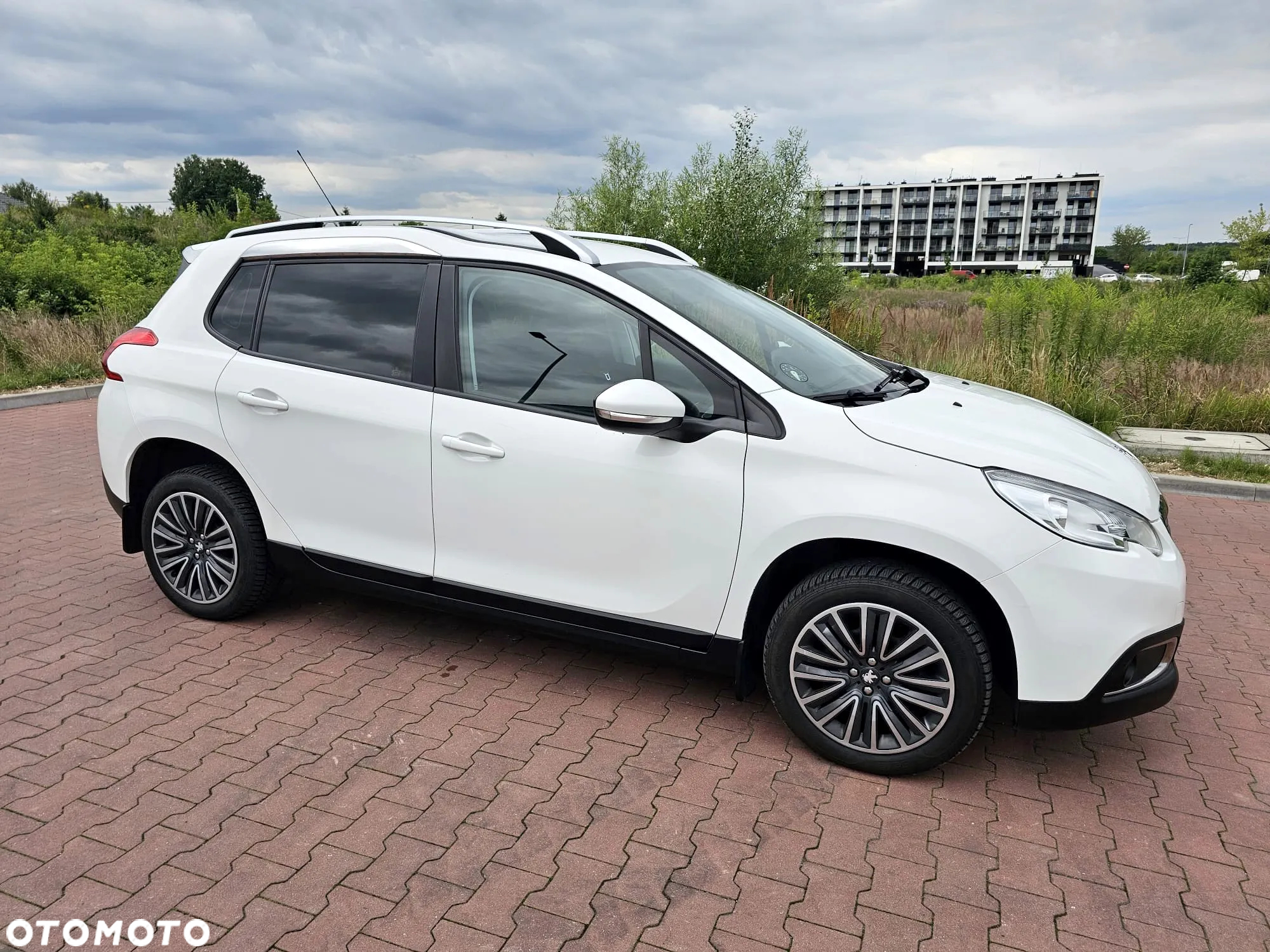 Peugeot 2008 - 2