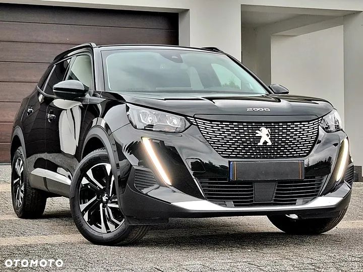 Peugeot 2008 1.5 BlueHDi Allure S&S EAT8 - 4