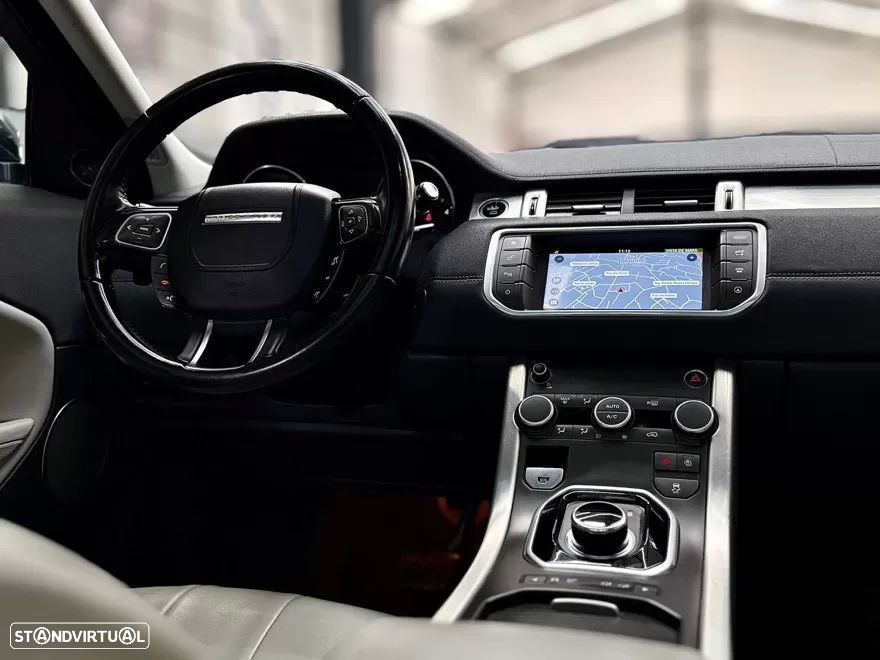 Land Rover Range Rover Evoque 2.0 D150 AWD R-Dynamic HSE Auto - 22