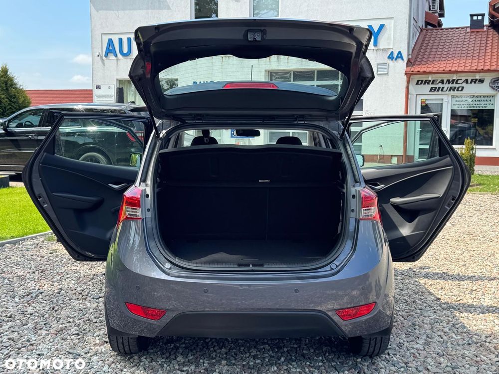 Hyundai ix20 - 16