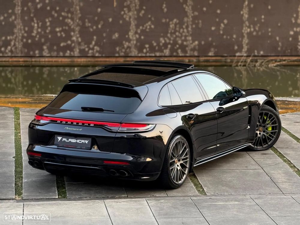 Porsche Panamera Sport Turismo 4 E-Hybrid Platinum Edition PDLS - 4
