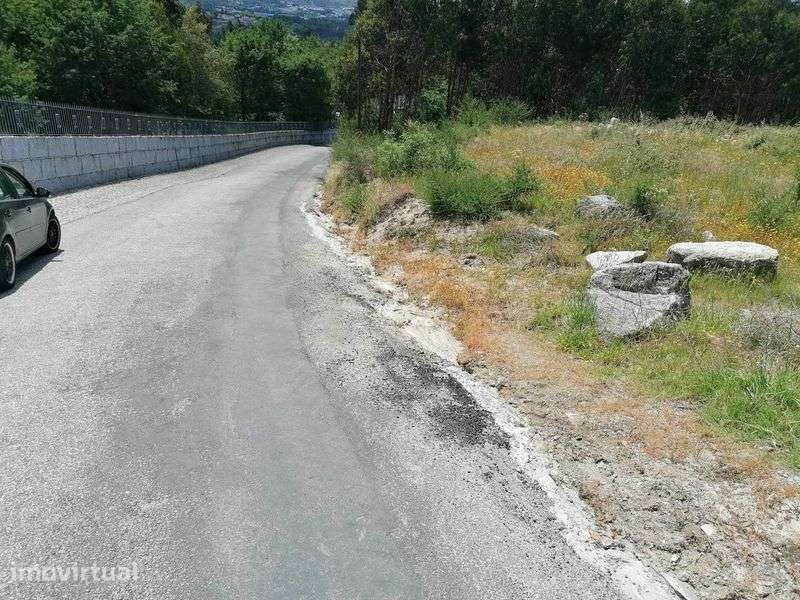 Vendo terreno construtível em Fafe - Grande imagem: 5/10
