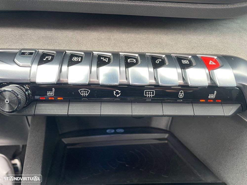 Peugeot 3008 2.0 BlueHDi GT EAT6 - 31