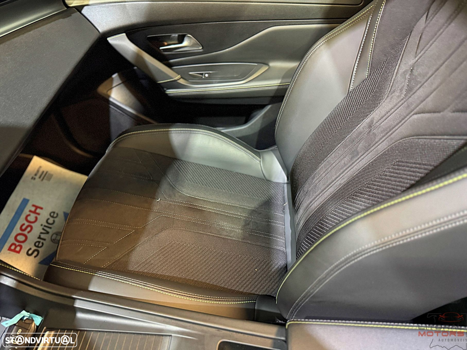 Peugeot 408 1.2 PureTech GT EAT8 - 21