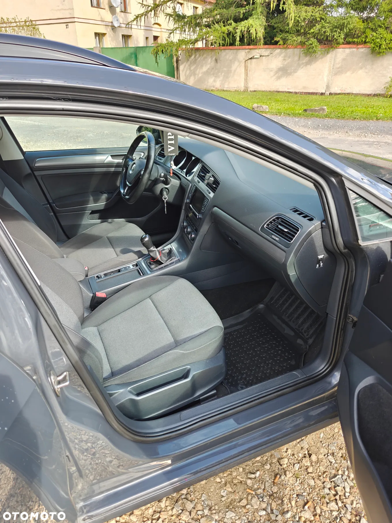 Volkswagen Golf 1.6 TDI 4Motion BlueMotion Technology Comfortline - 6