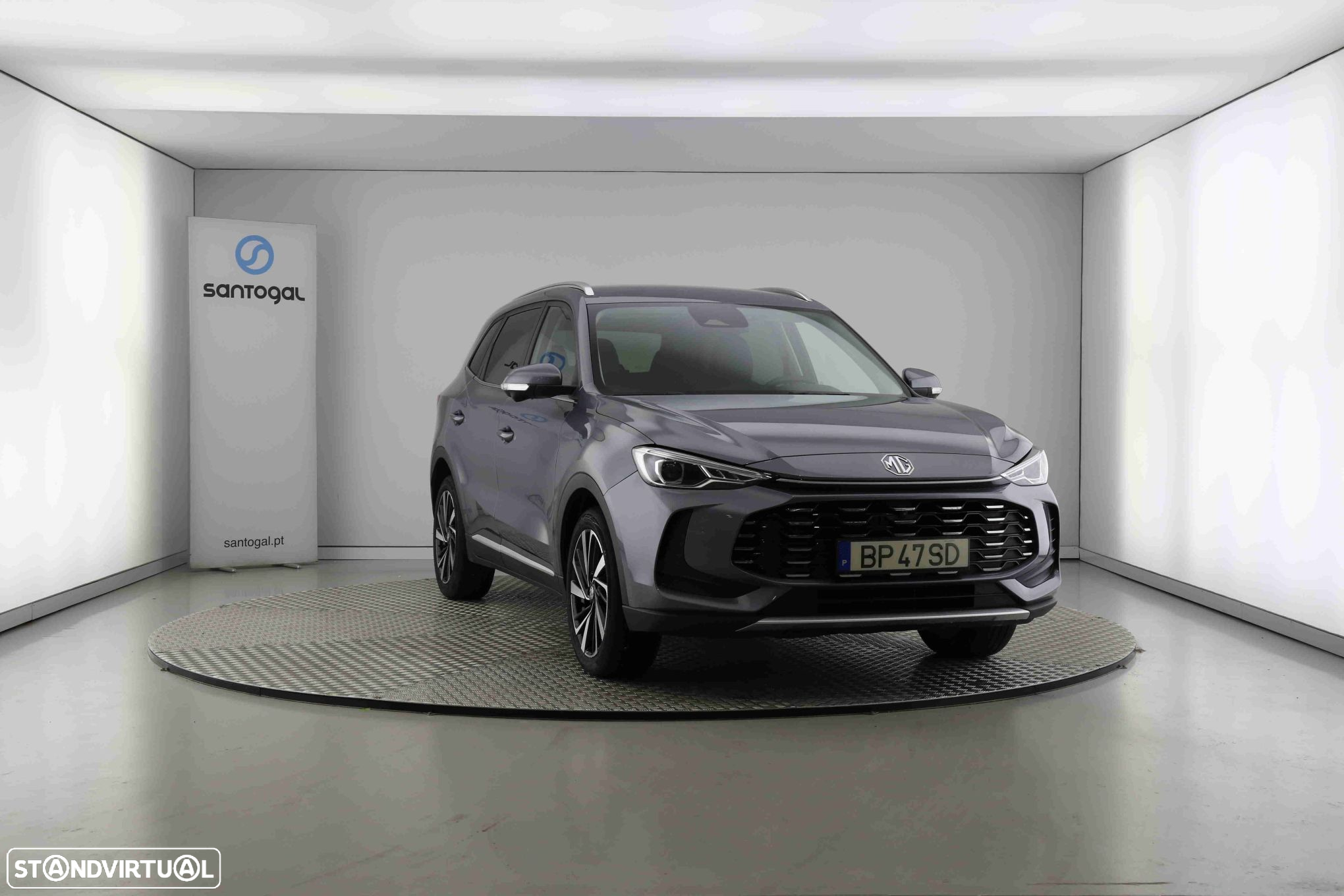 MG ZS 1.5 Hybrid+ Luxury - 2