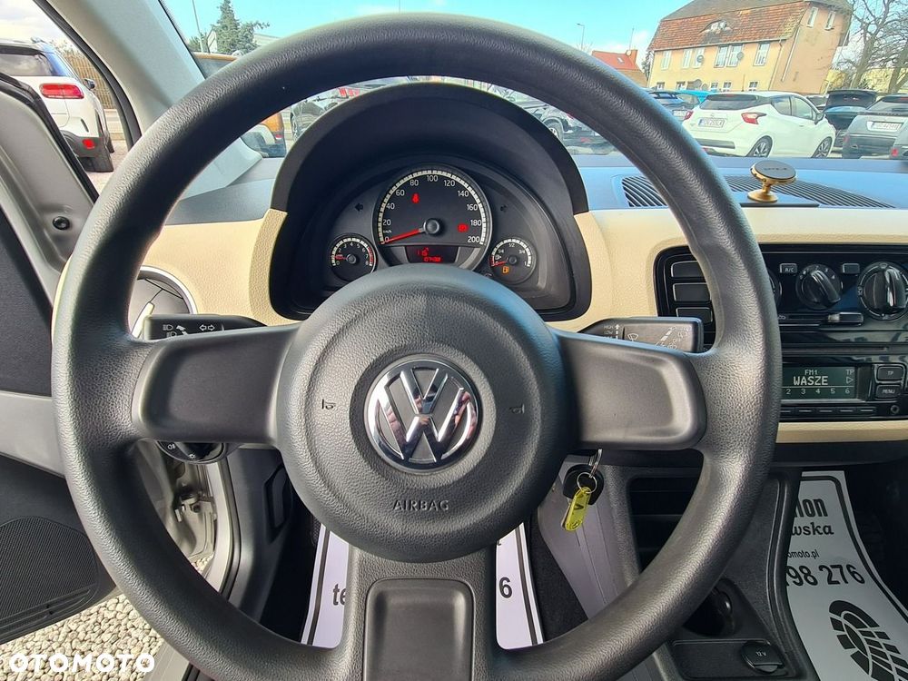 Volkswagen up! 1.0 move - 16