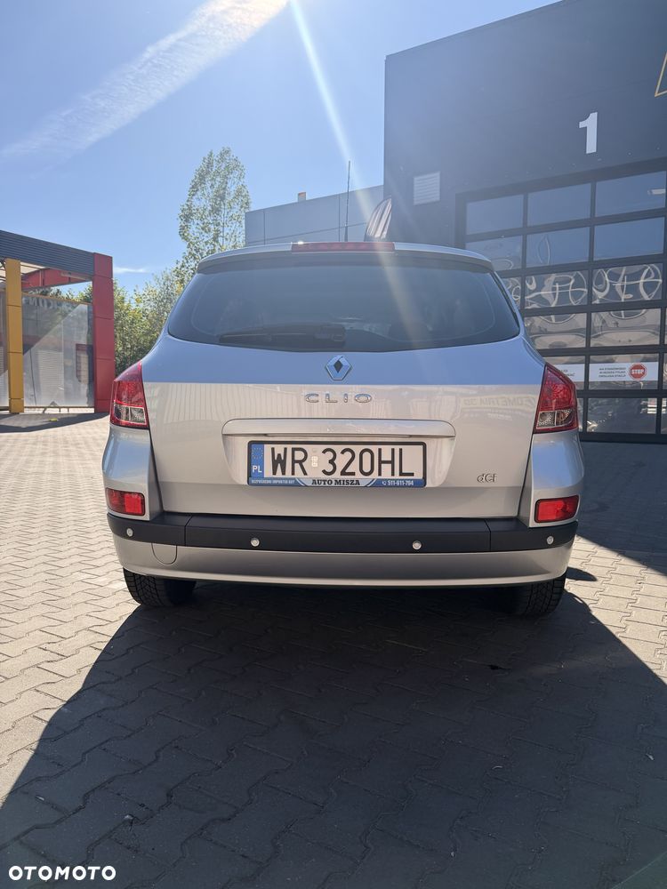 Renault Clio - 7