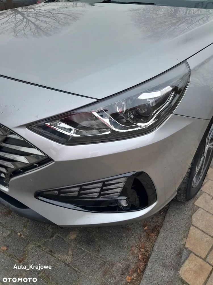 Hyundai i30 1.5 DPI Smart - 29