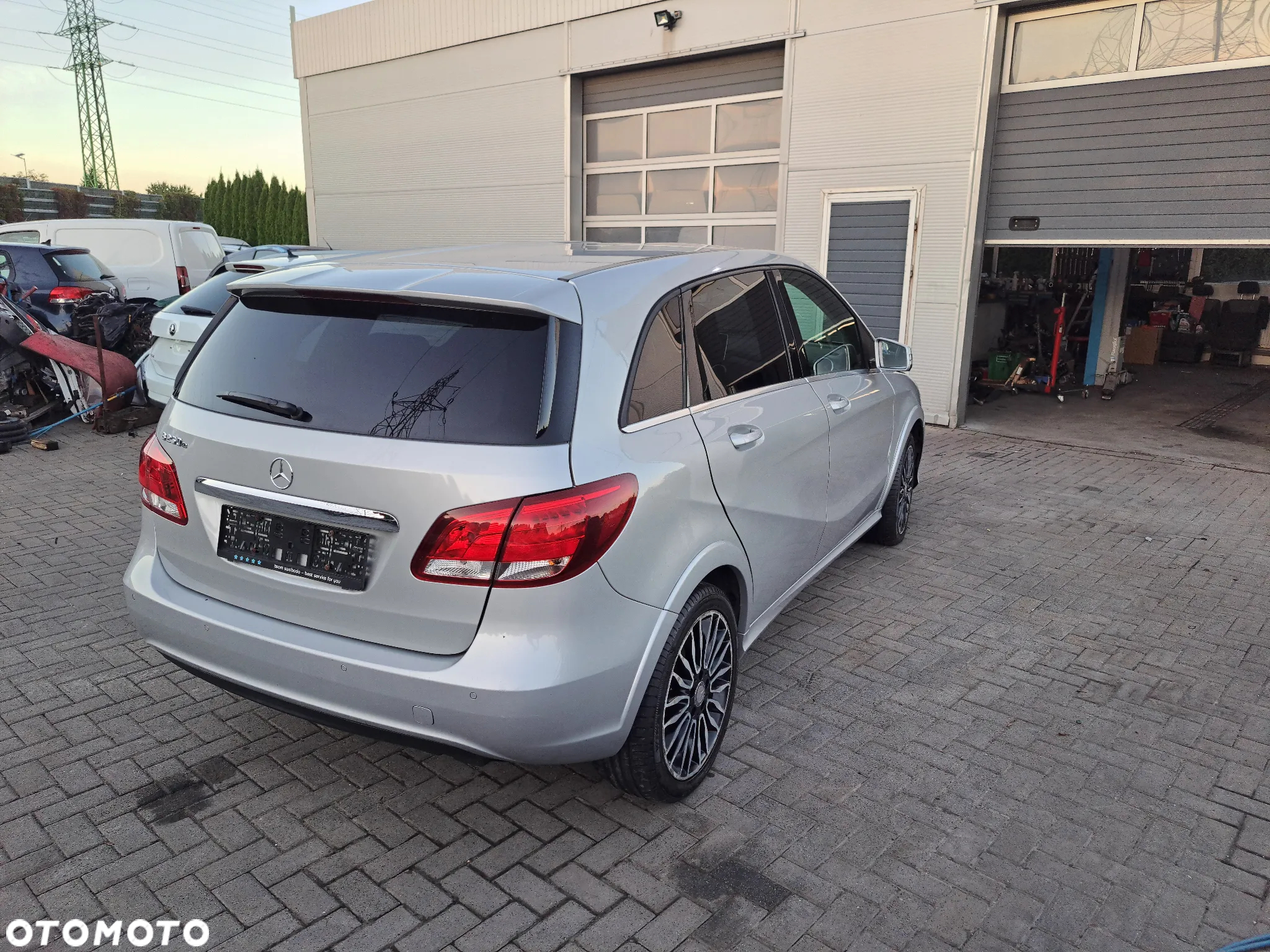 Mercedes-Benz Klasa B (Electric Drive) 250 e - 4