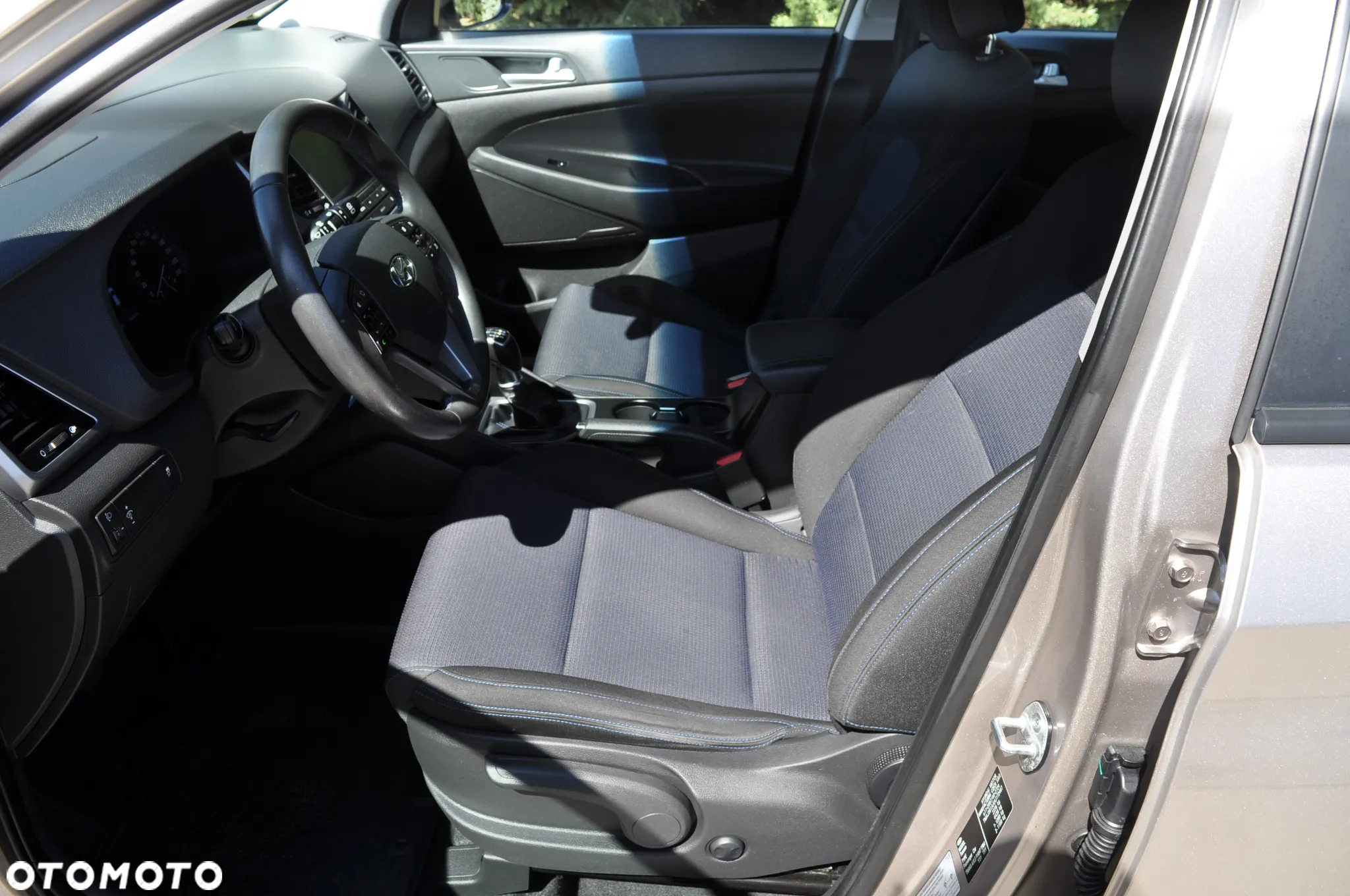 Hyundai Tucson 2.0 CRDi 2WD Trend - 22