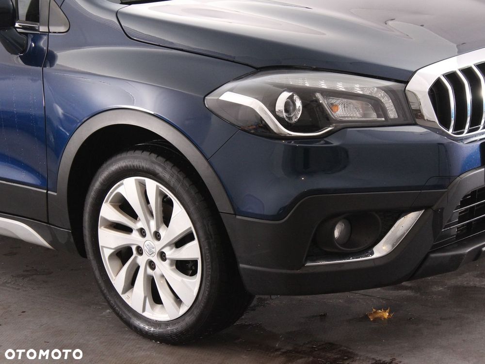 Suzuki SX4 S-Cross 1.4 T Premium 4WD - 16