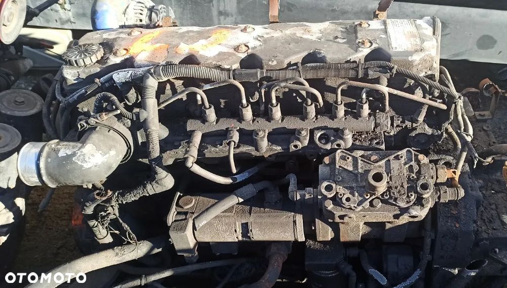 Silnik DAF LF 55 300  CUMMINS E4 6.7 ISBE4+ 300 - 1