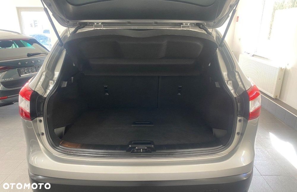 Nissan Qashqai - 14