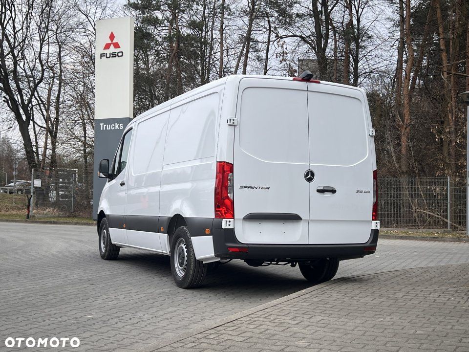 Mercedes-Benz Sprinter - 3