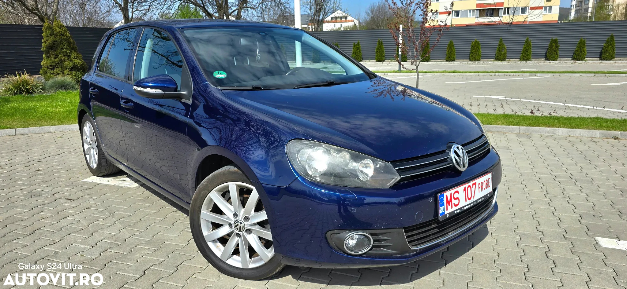 Volkswagen Golf 2.0 TDI DPF Highline - 2